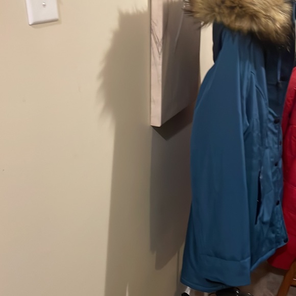 Northern Reflections super beautiful royal blue winter coat with fox fur hood - Picture 4 of 4